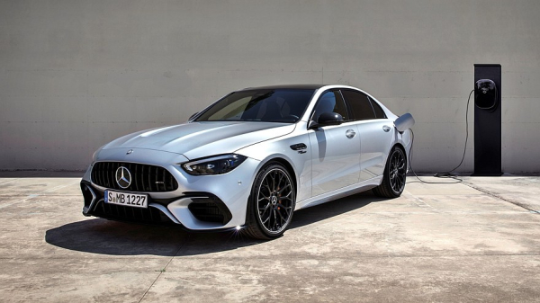 Это просто несолидно: Mercedes-AMG теряет клиентов из-за 4-цилиндрового мотора Это просто несолидно: Mercedes-AMG теряет клиентов из-за 4-цилиндрового мотора